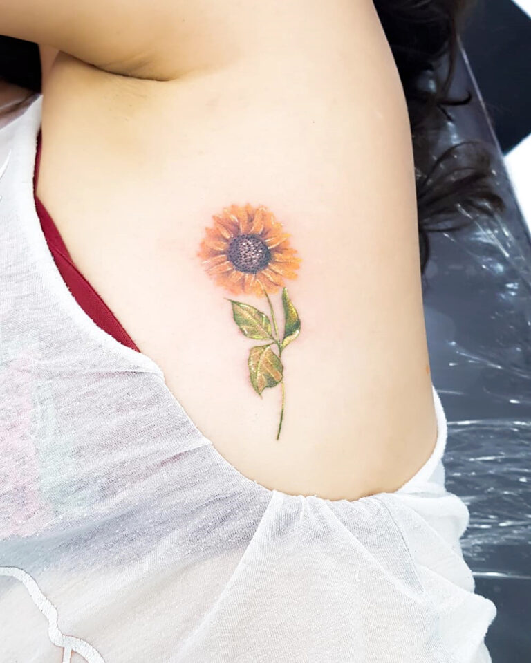 10 Kinds Of Beautiful Flower Tattoo Designs