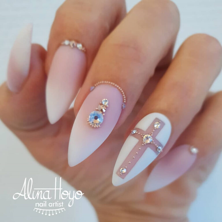 90+ Hottest Almond And Oval Nails To Get You Inspired