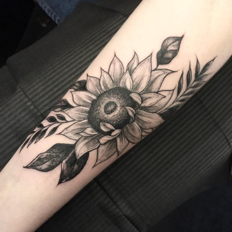 The Most Beautiful Sunflower Tattoo Designs 2020