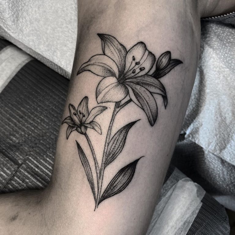 The Best Lily Tattoo and What They Mean