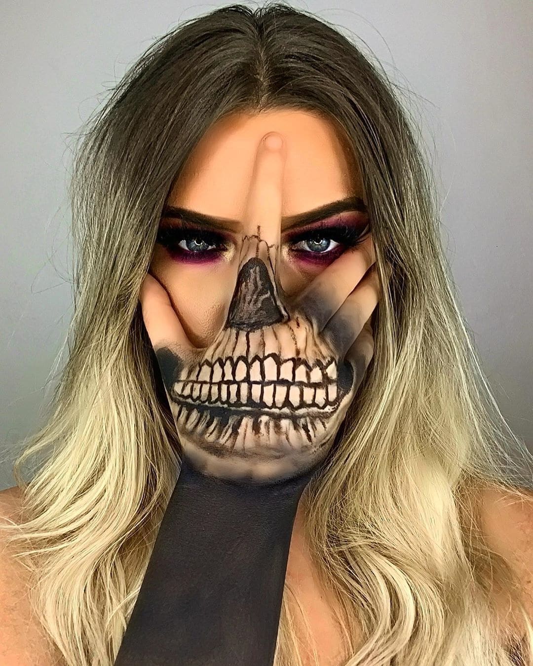 Halloween-Skull-Makeup-2020083007