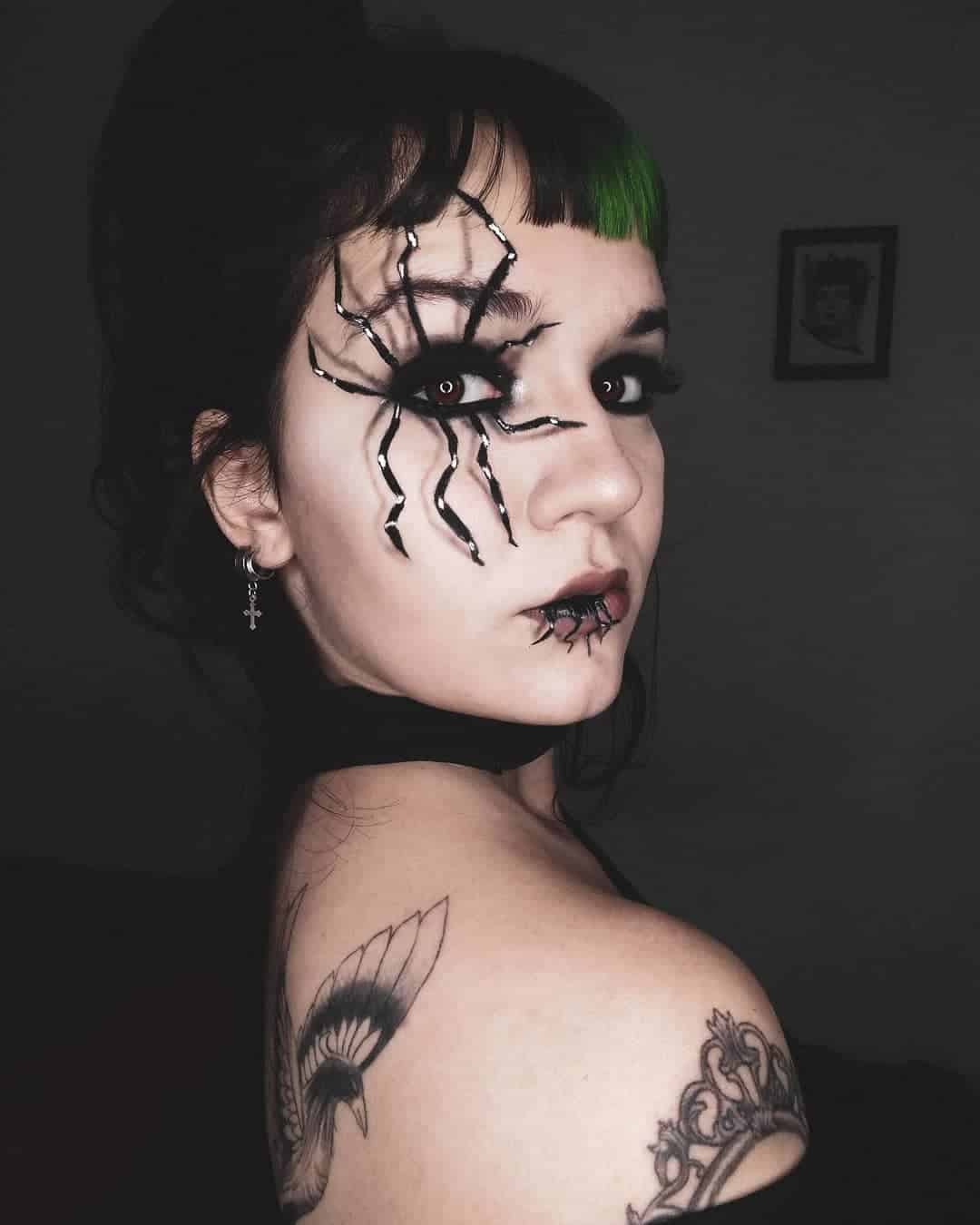 20+ Creepy Spider Makeup for Halloween 2020