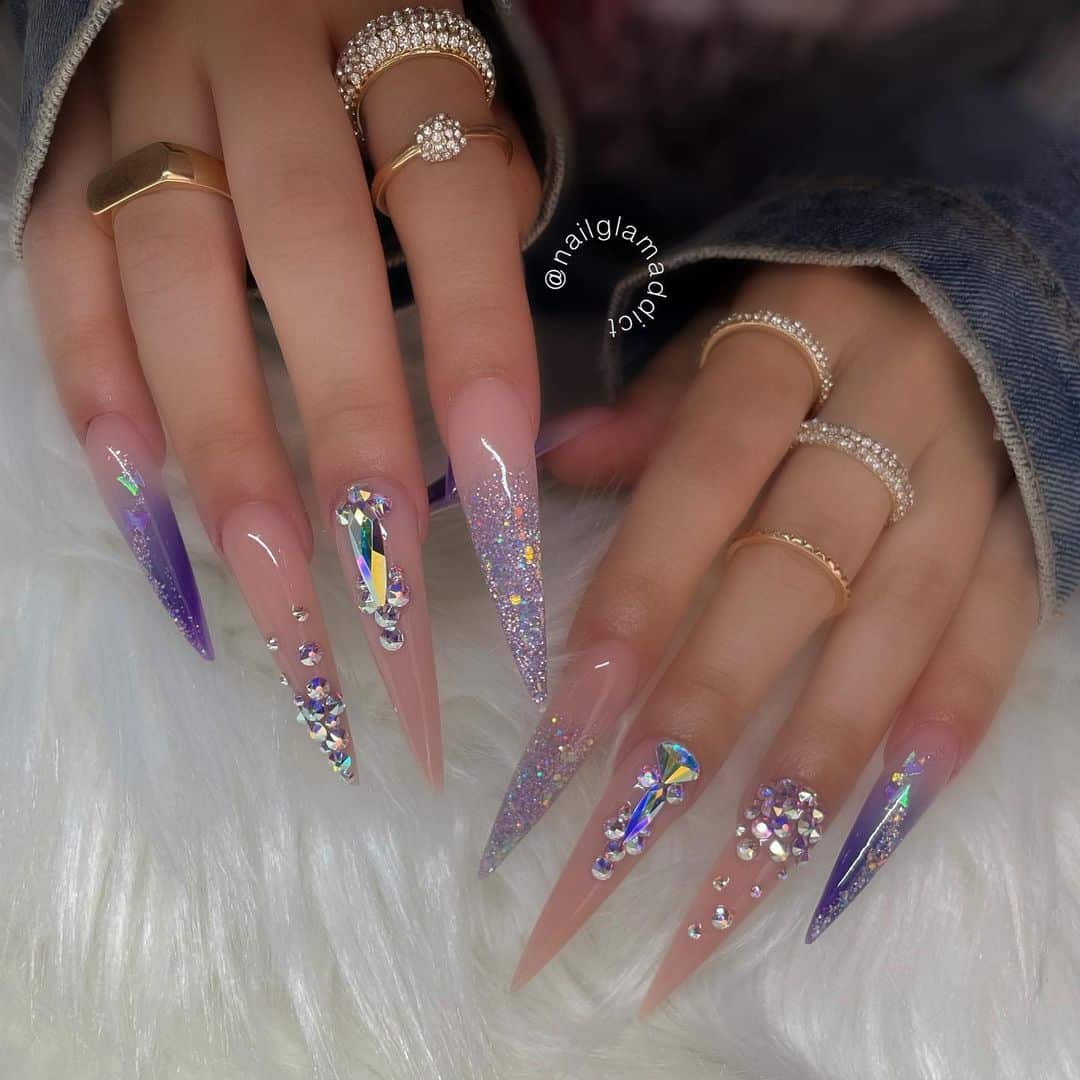 Gorgeous Glitter Nails That You Will Love to the Core