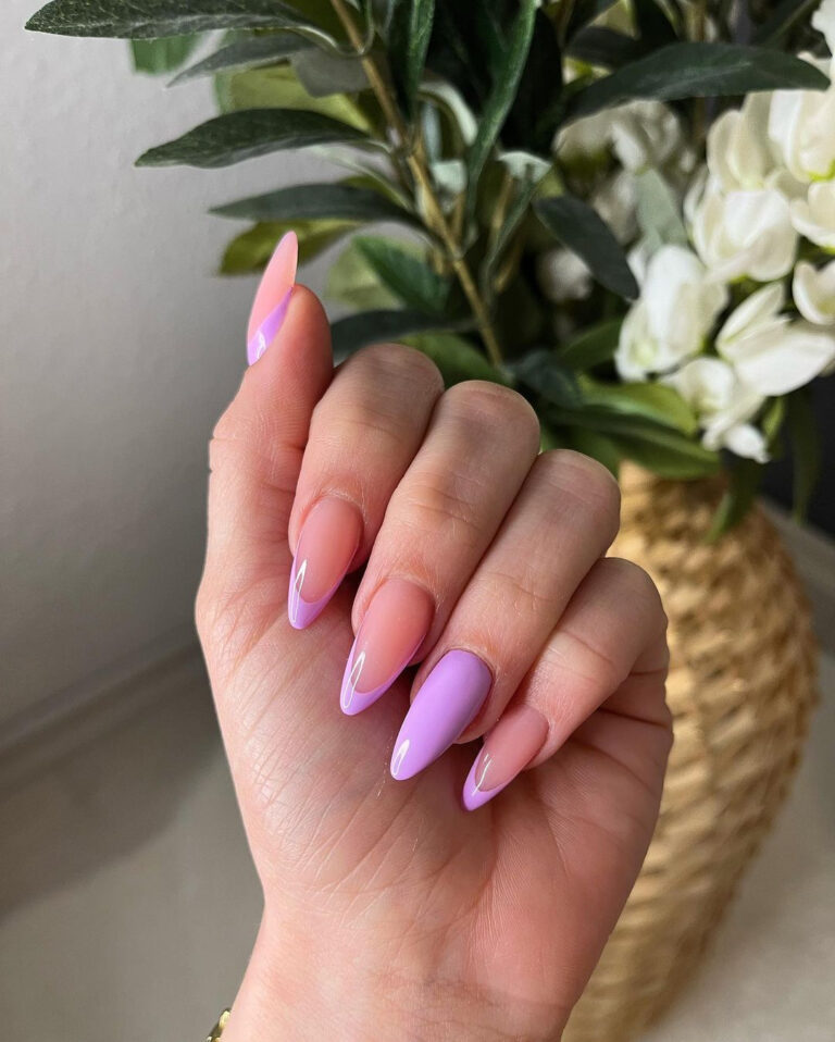 Elegantly Simple Spring Nails To Inspire You