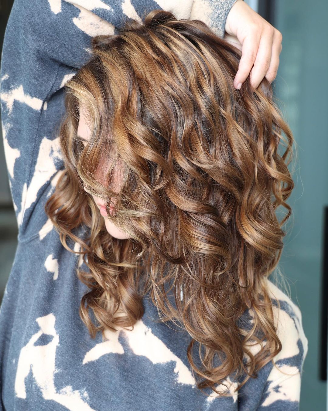  15 Best Curly Hairstyles to Inspire You