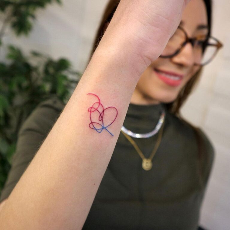 40 Pretty Tattoos for Women to Inspire You