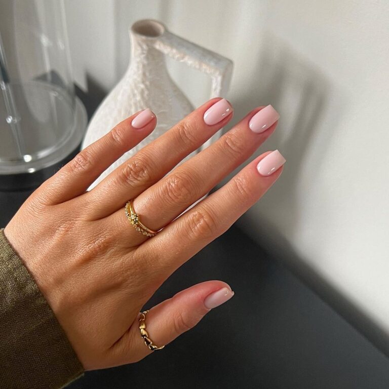 45 Best Short Nail Inspo to Try