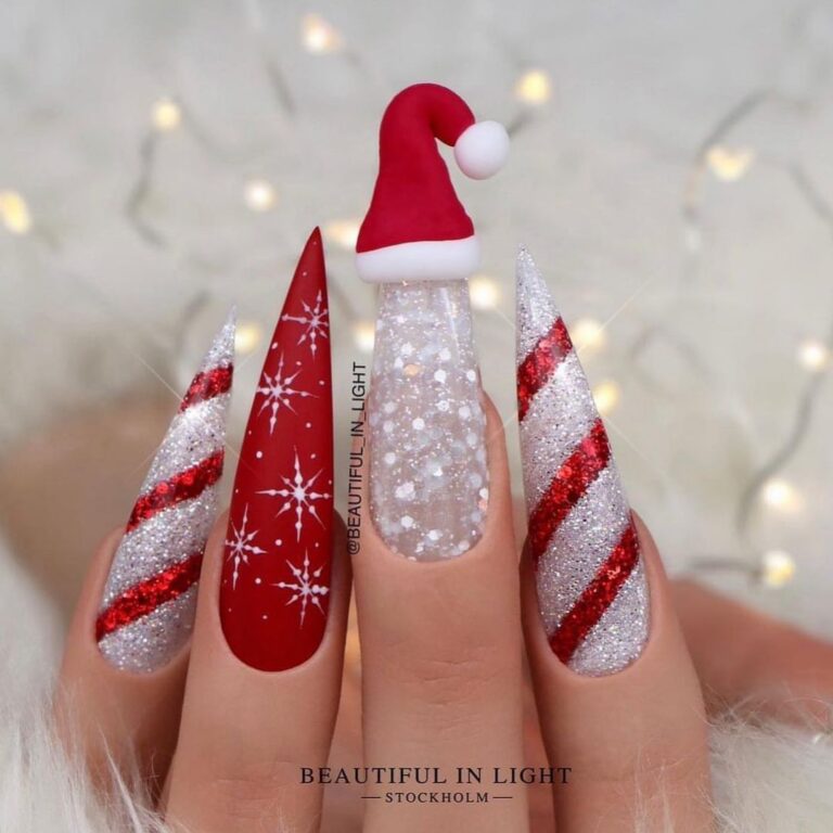 25 Best Christmas Nail Art to Inspire You